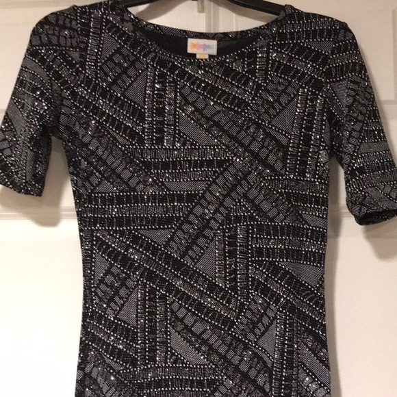 Black and glitter dress! - Picture 2 of 2